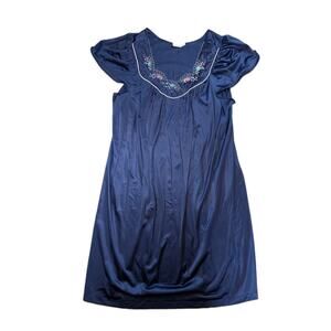Vanity Fair Vintage Nightgown Womens XL Navy Embroidered USA Cottagecore